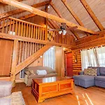 Authentic Log Cabin Mins From Chatts Best Sites