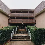 2-Bed, 2-Bath Apartment Living Experience