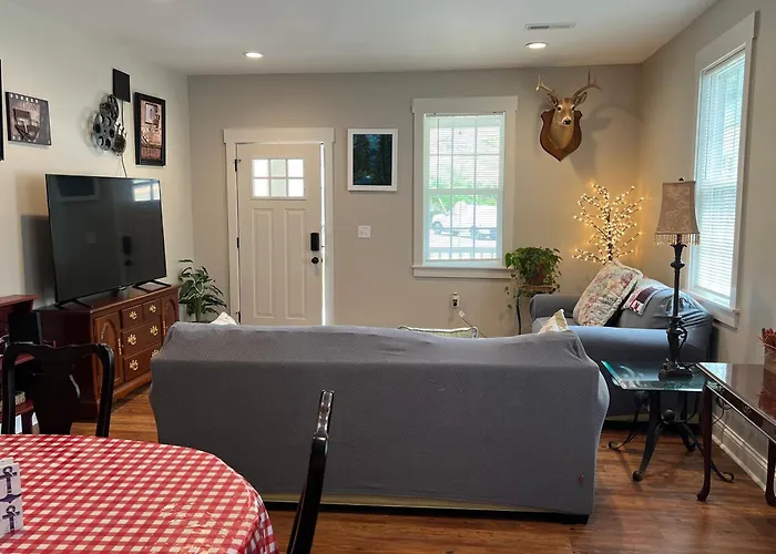 Relaxing House At Downtown Chattanooga