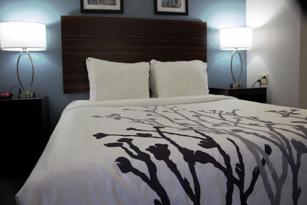 Sleep 2* Chattanooga