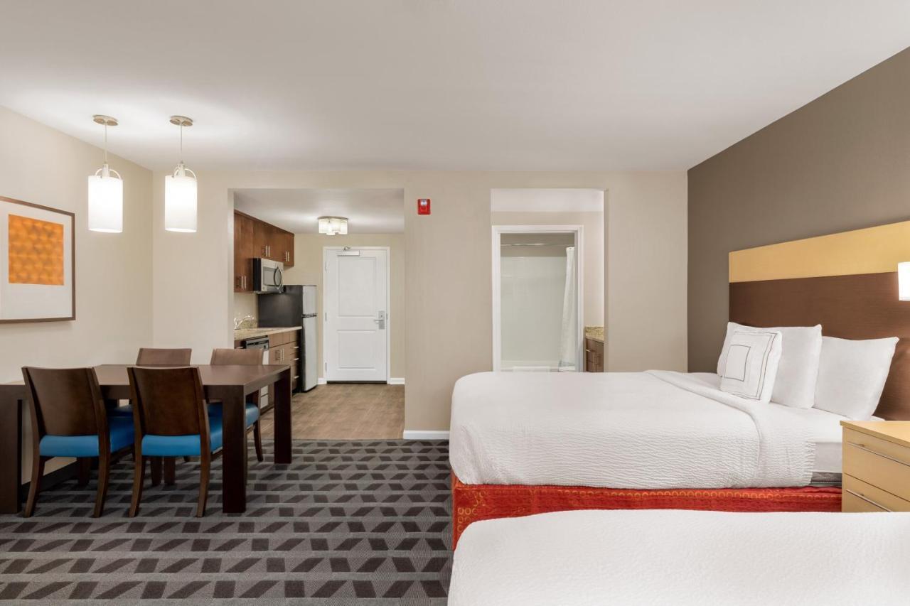 Towneplace By Marriott Near Hamilton Place Hotel