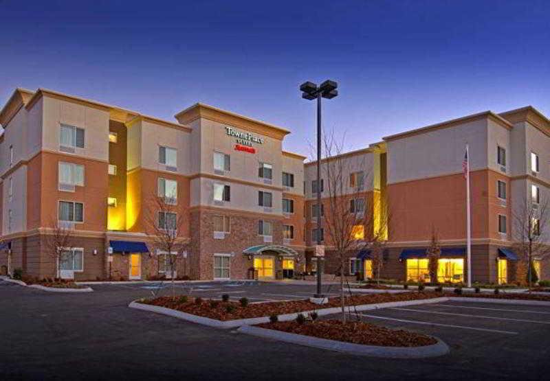 Hotel Towneplace By Marriott Near Hamilton Place