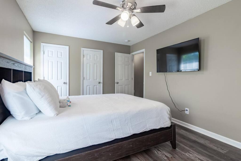 Holiday home Spectacular Wanderers Nest Chattanooga