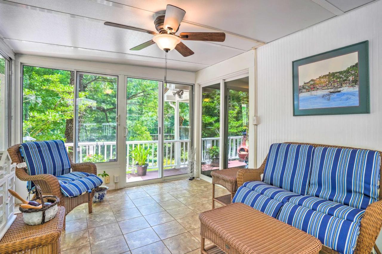Secluded Getaway With Deck And Yard!