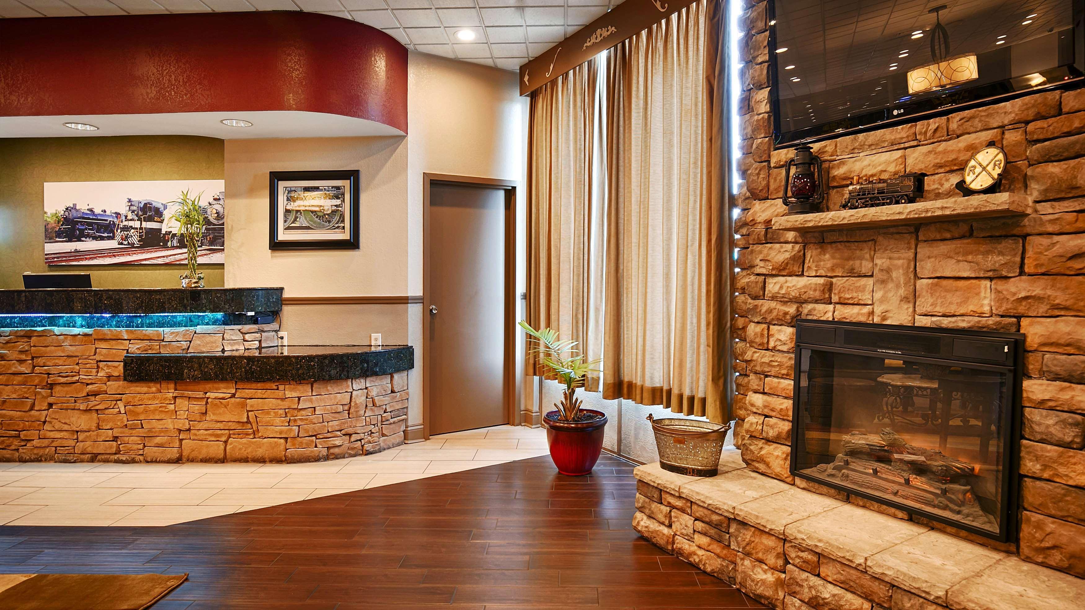 Hotel Western Heritage 3*