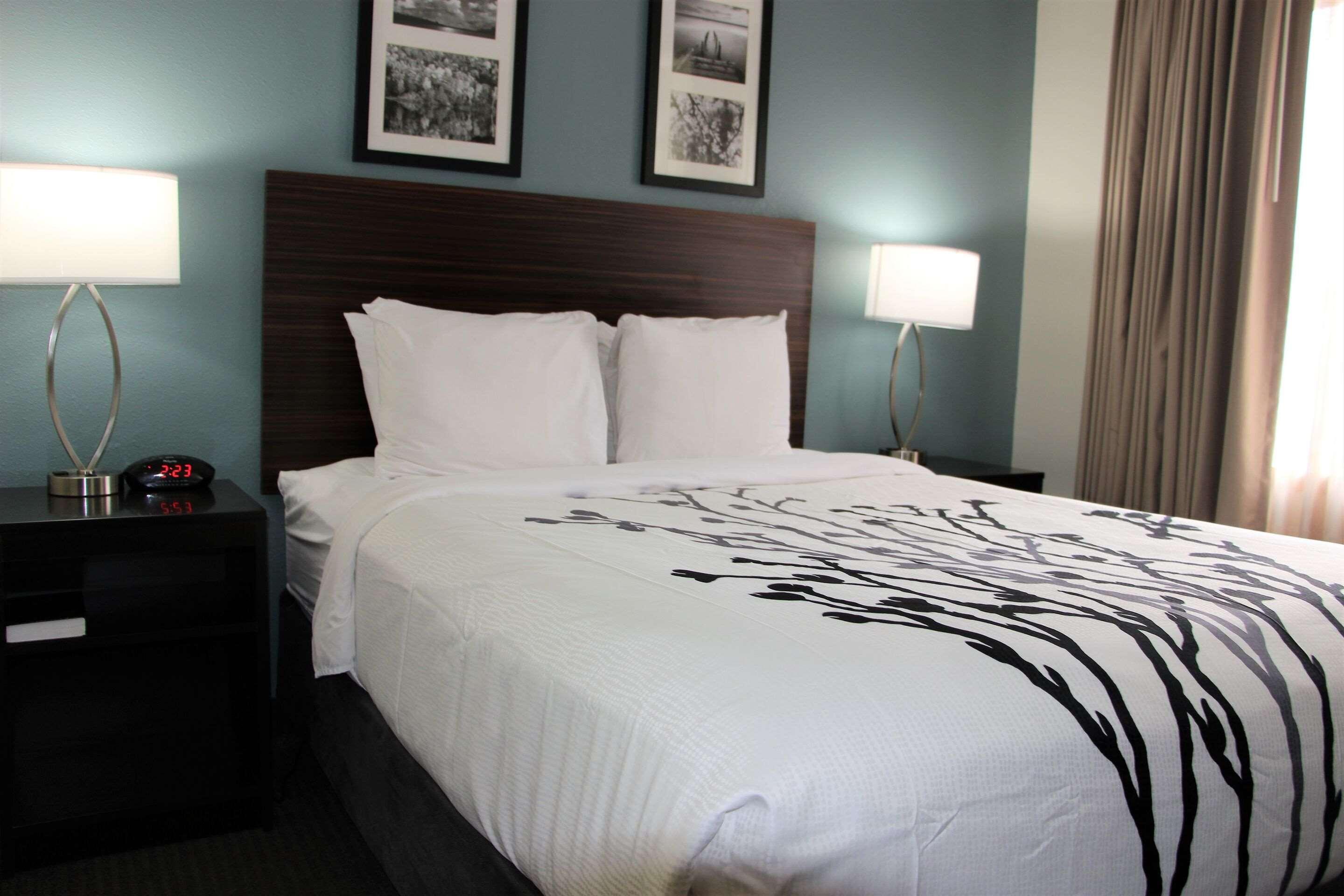 Sleep Inn 2*