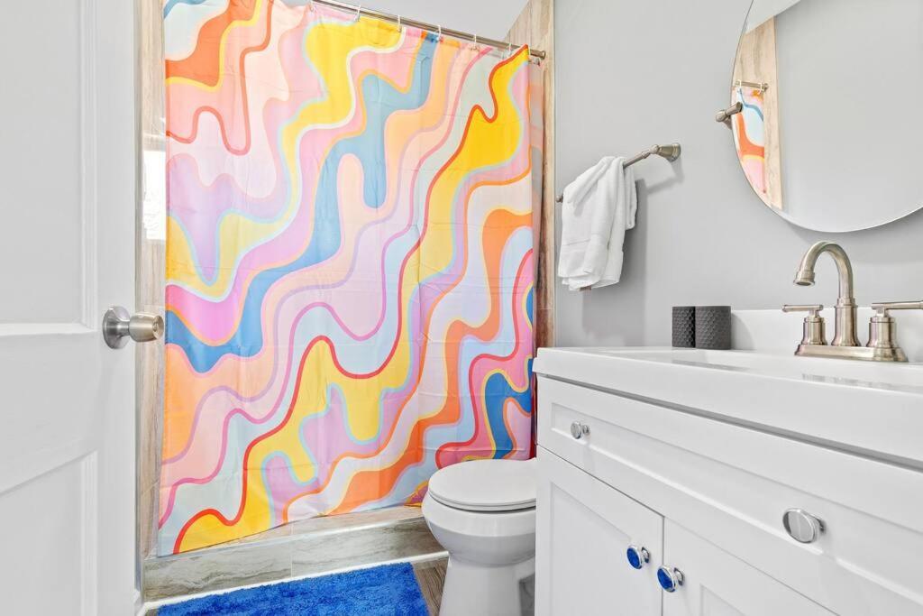 Pet Friendly & Great Outdoor Space Close To Downtown *