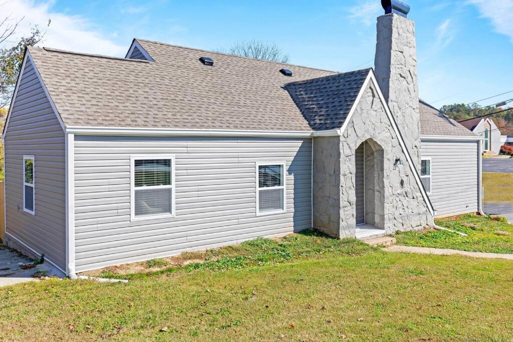 Holiday home Pet Friendly & Great Outdoor Space Close To Downtown Chattanooga