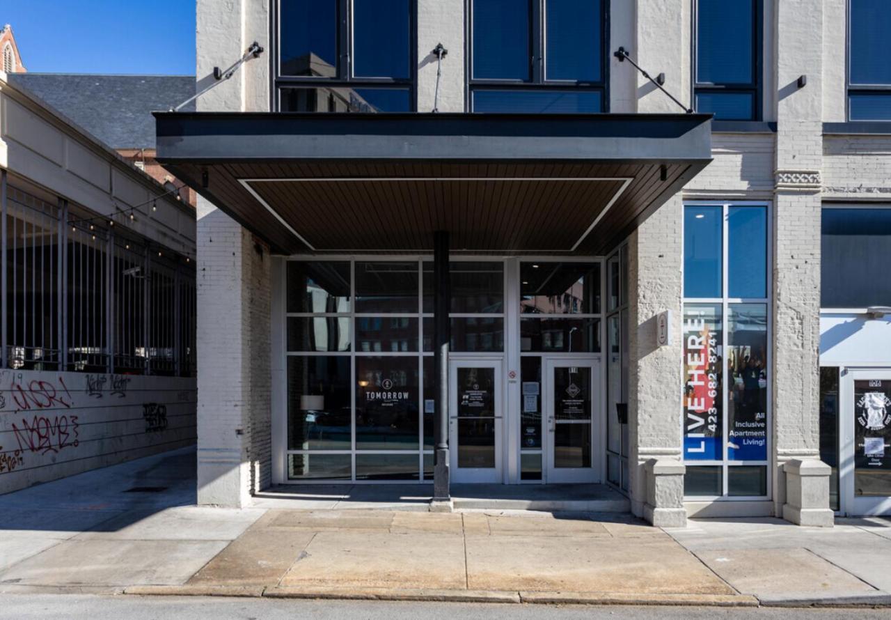 Tomorrow Building At Patten Parkway