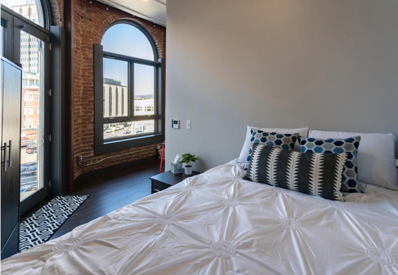 Tomorrow Building At Patten Parkway Apartment Chattanooga