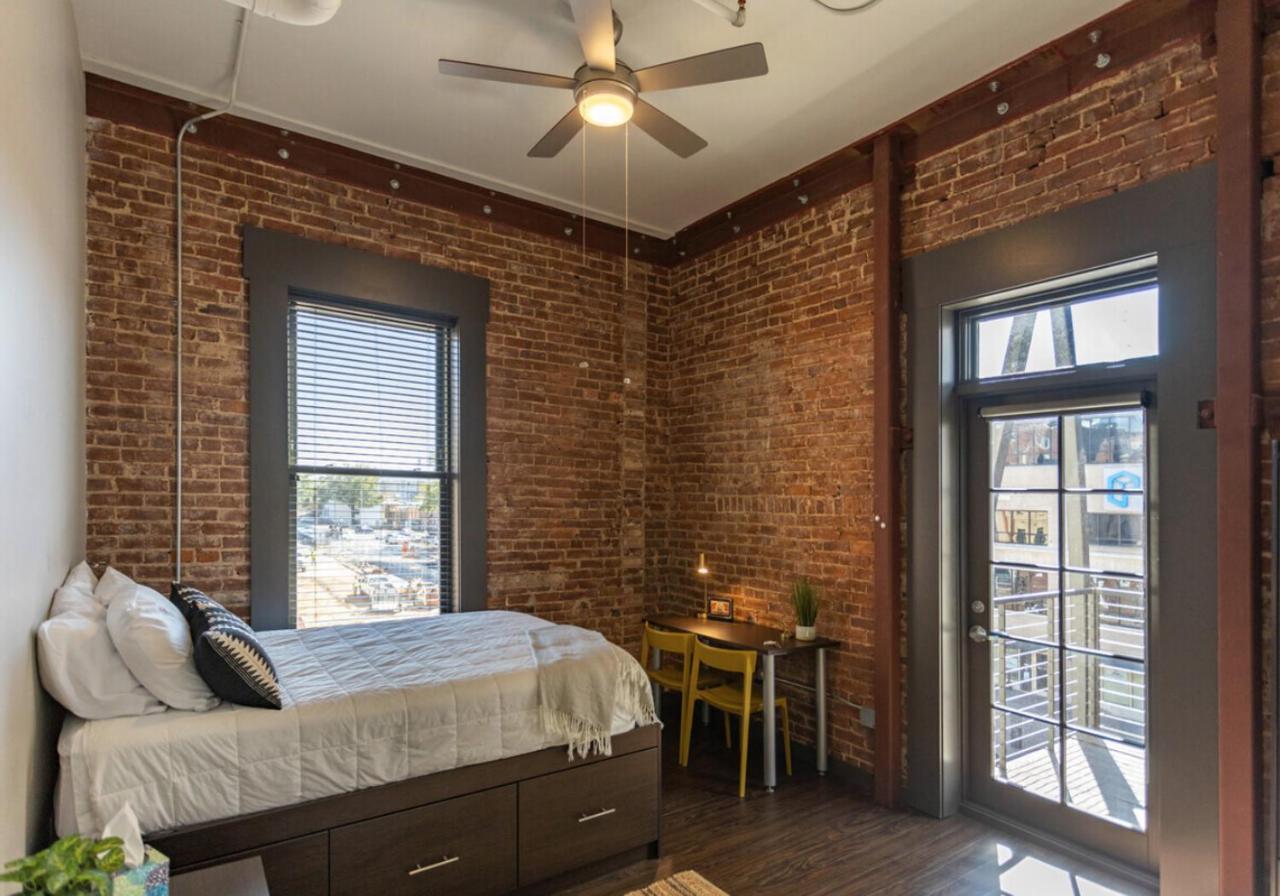 Apartment Tomorrow Building At Patten Parkway
