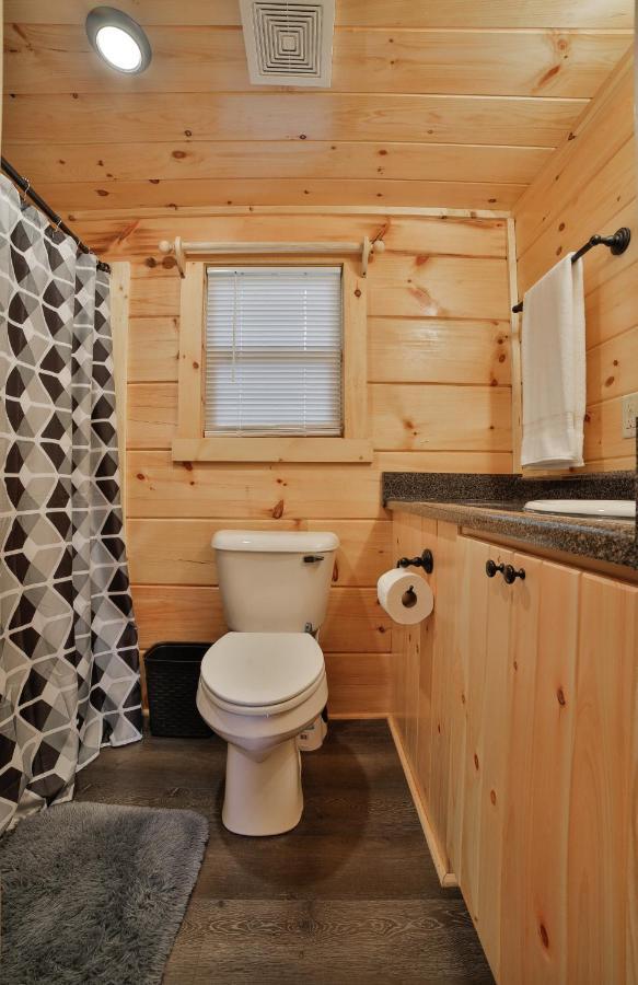 Eliza Cabin Nature Nested Tiny Cabin W Hot Tub