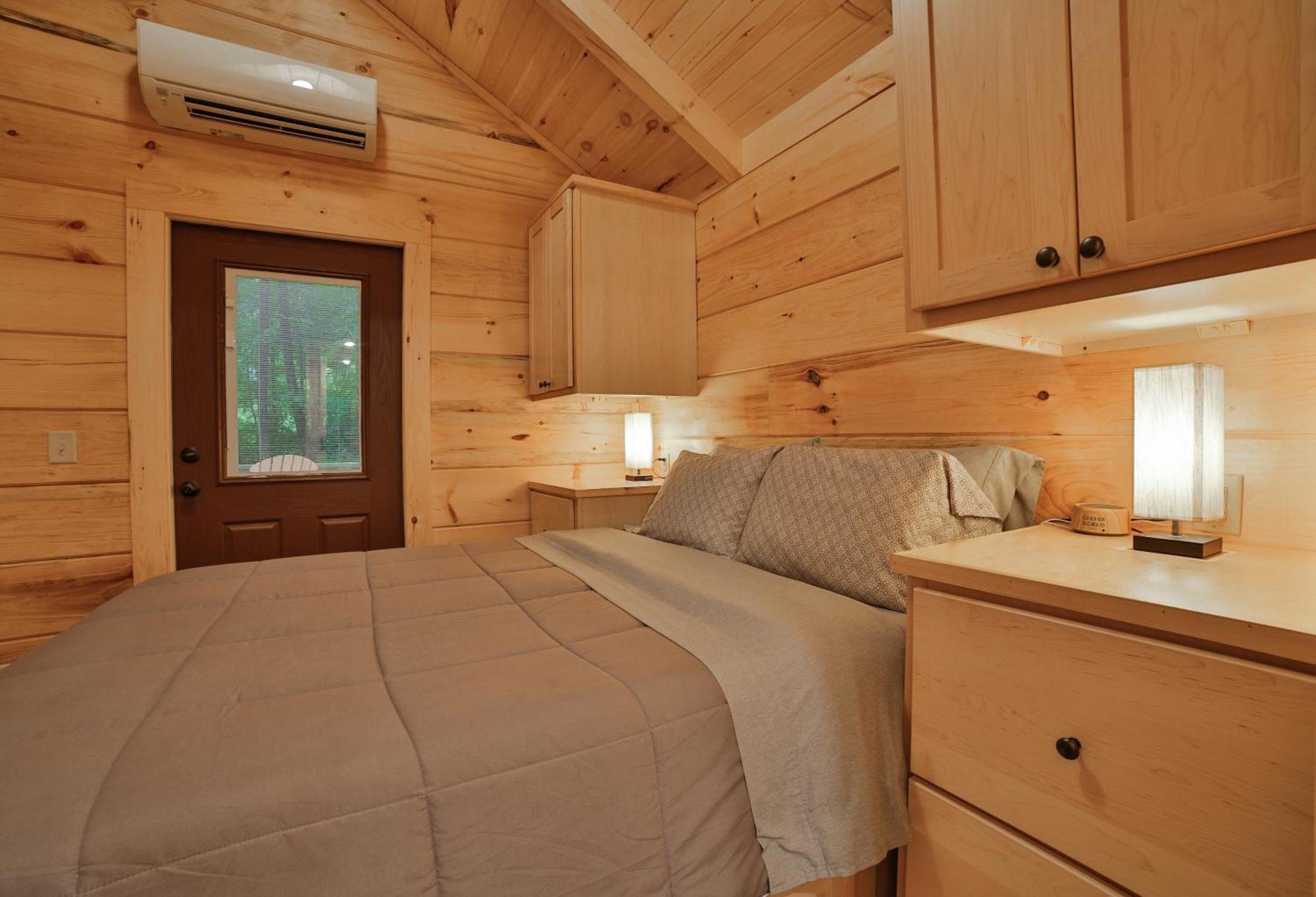 Nana Tiny Log Comfort In Rustic Bliss *