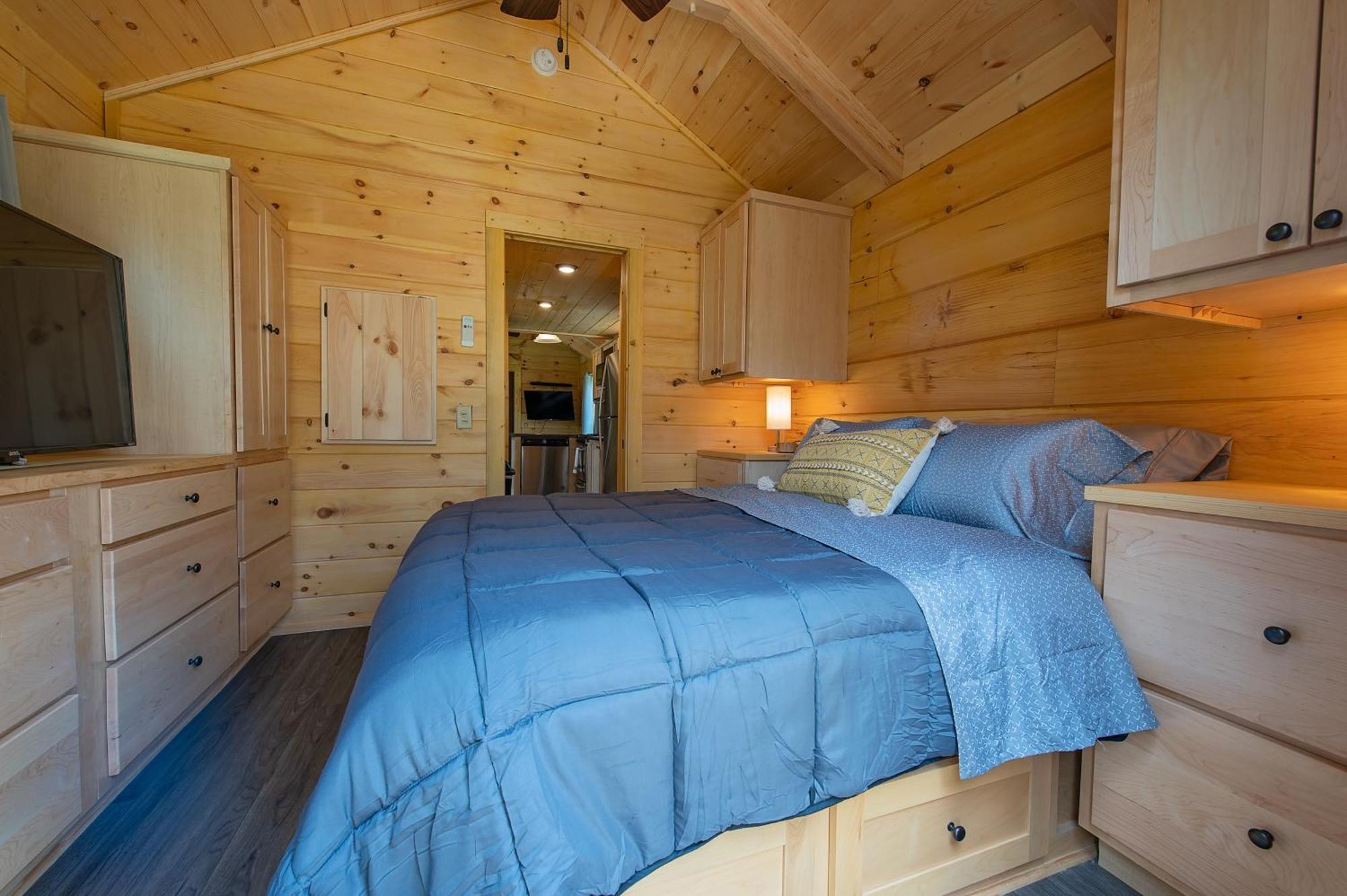 Meg Tiny Rustic Comfort On Lookout Mtn Holiday home Chattanooga