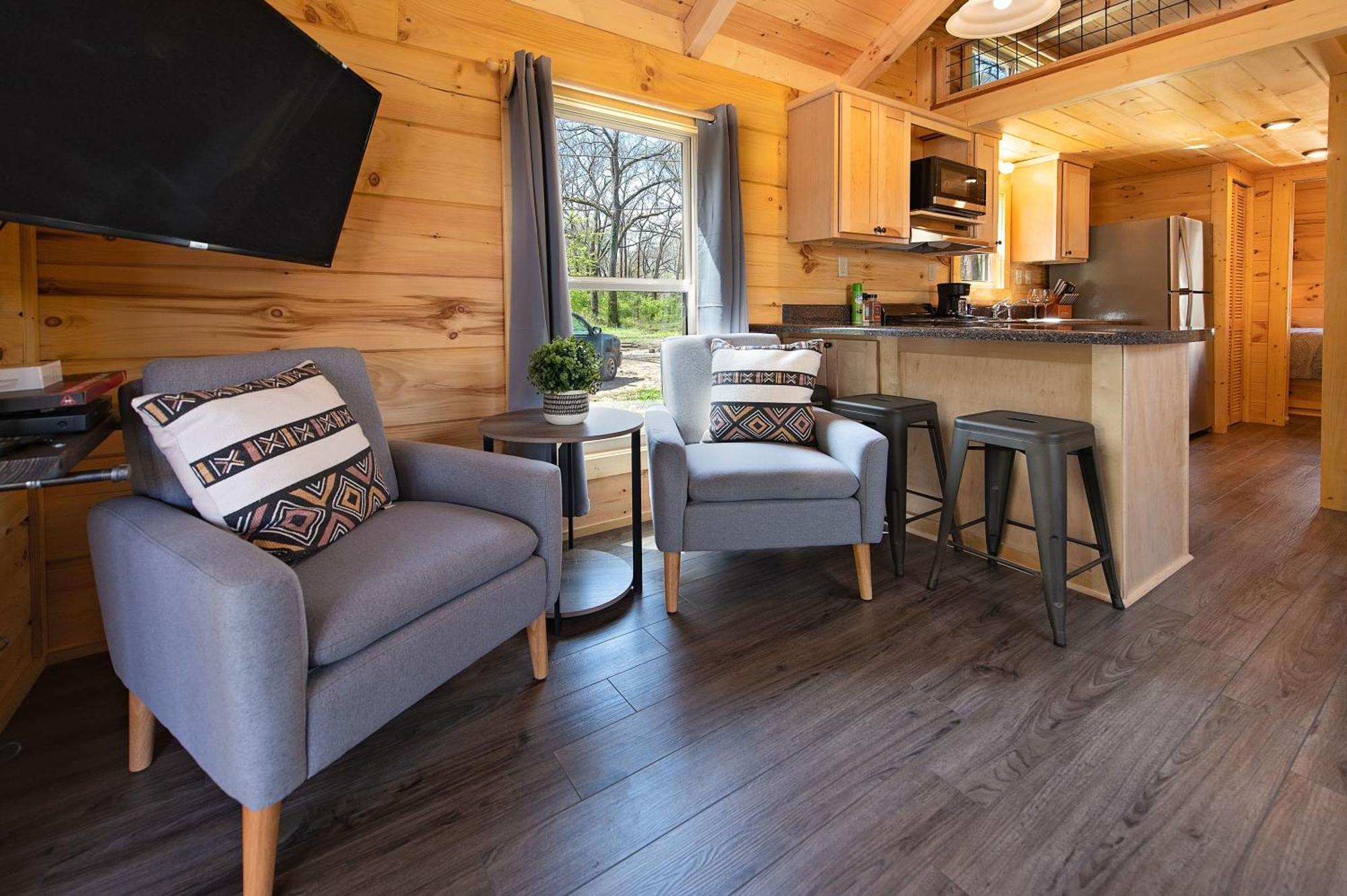 Meg Tiny Rustic Comfort On Lookout Mtn