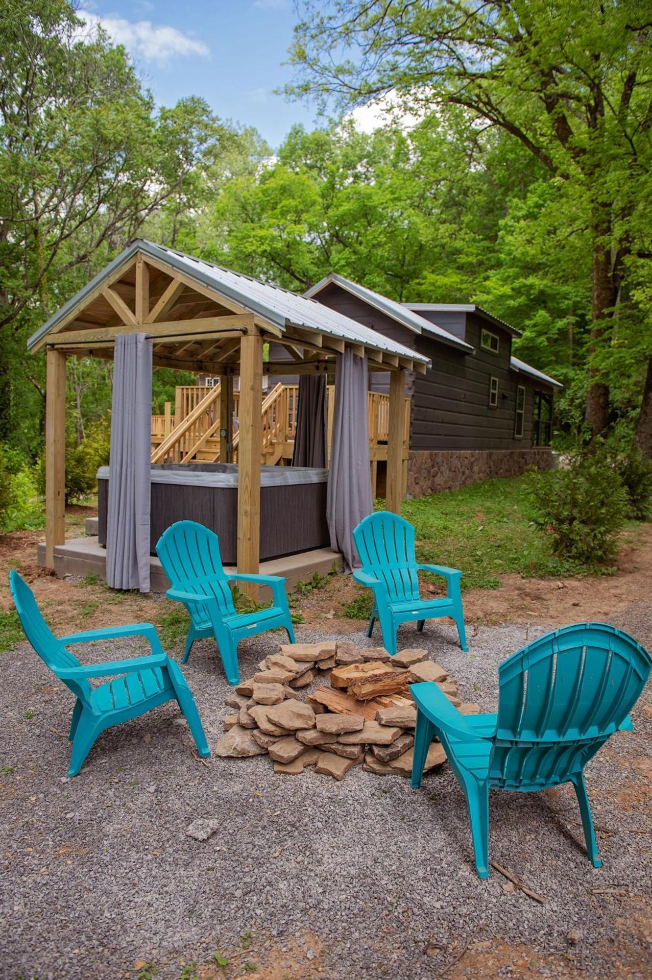 Holiday home Jake Luxury Hot Tub Near Downtown *
