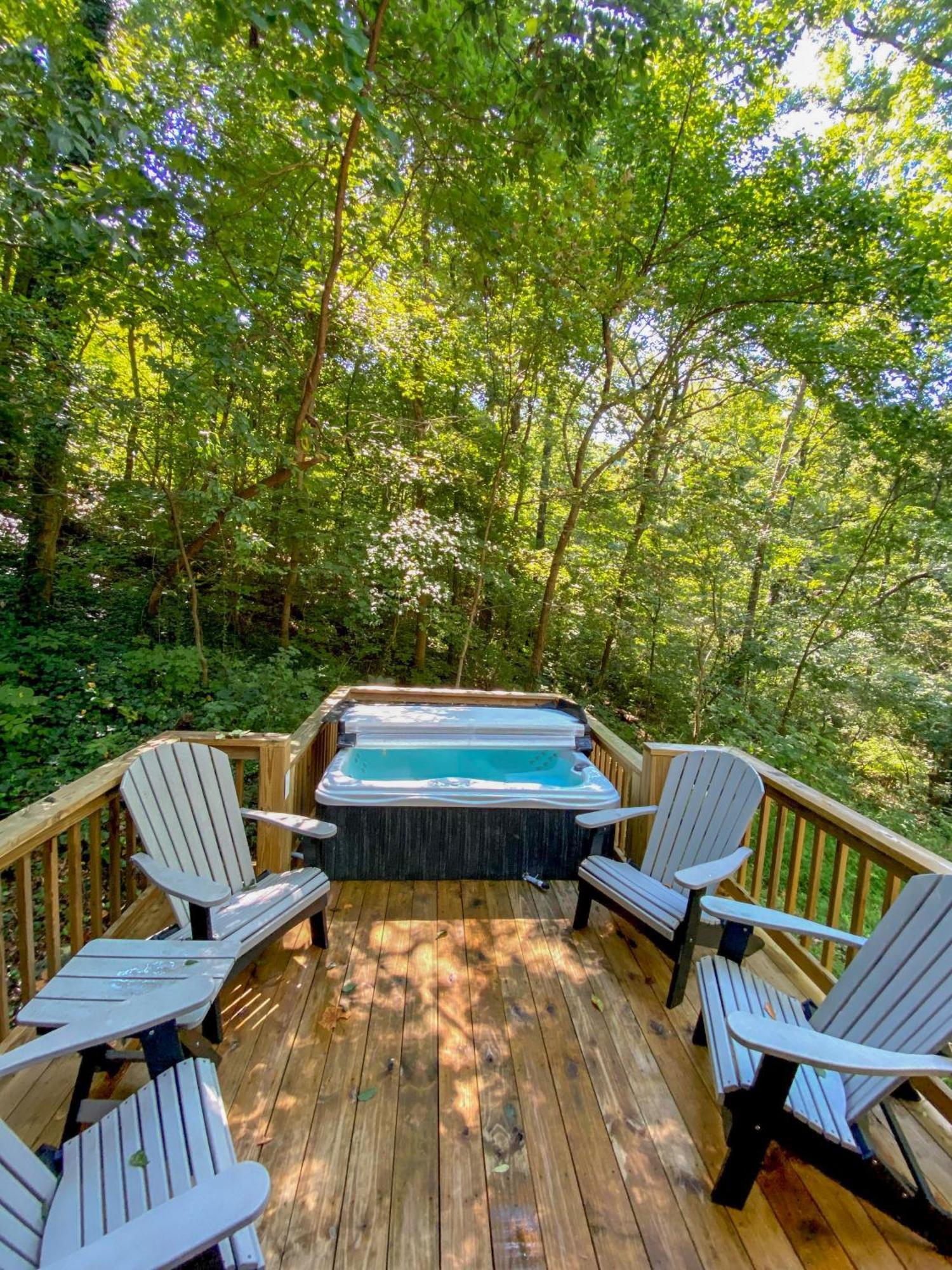 Nana Tiny Log Comfort In Rustic Bliss *