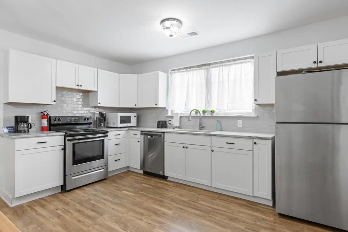 Crafty On Hoyt- Renovated Craftsman 15 Mins From Downtown Holiday home