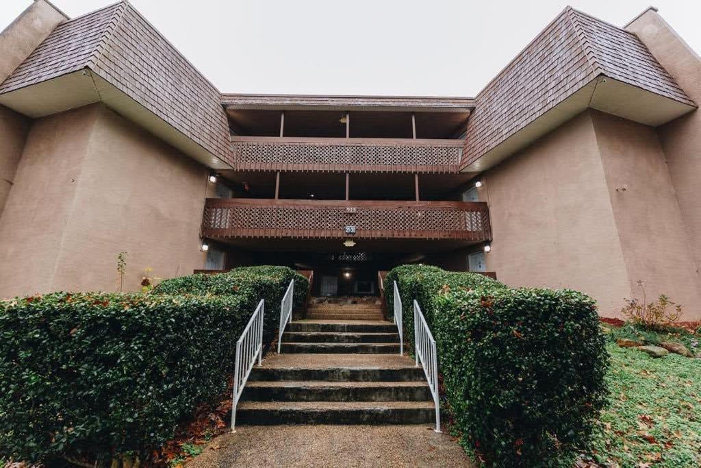 2-bed, 2-bath Living Experience Chattanooga