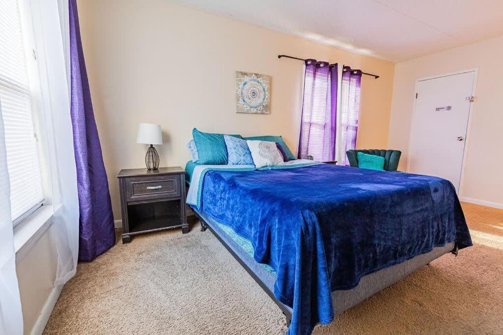 2-bed, 2-bath Living Experience *