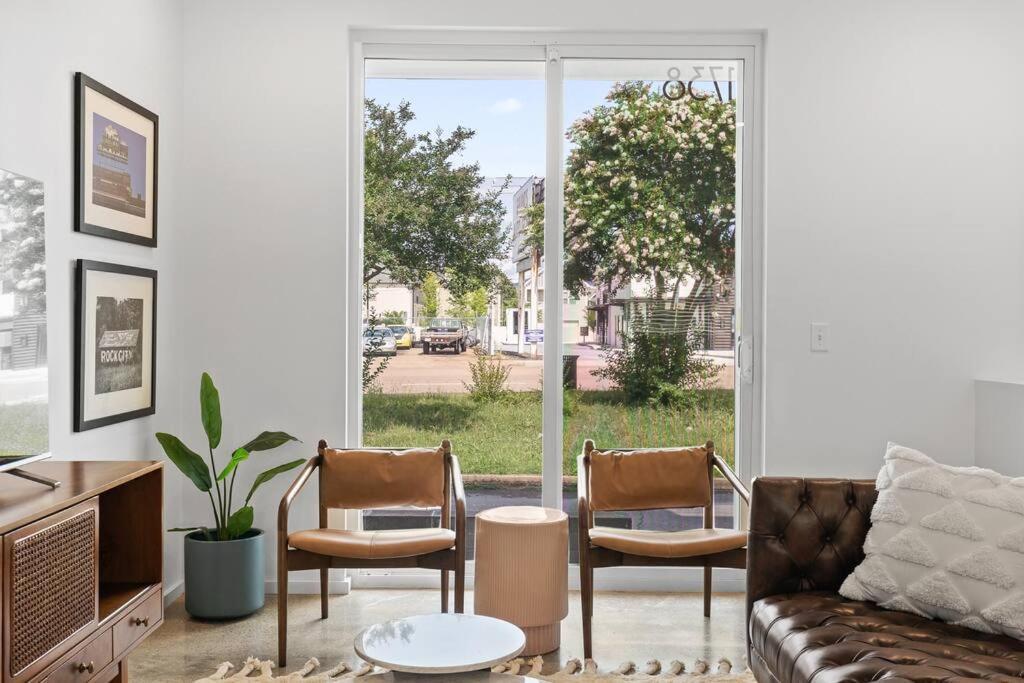 South Side Modern - Downtown Living - Amazing Location * Chattanooga