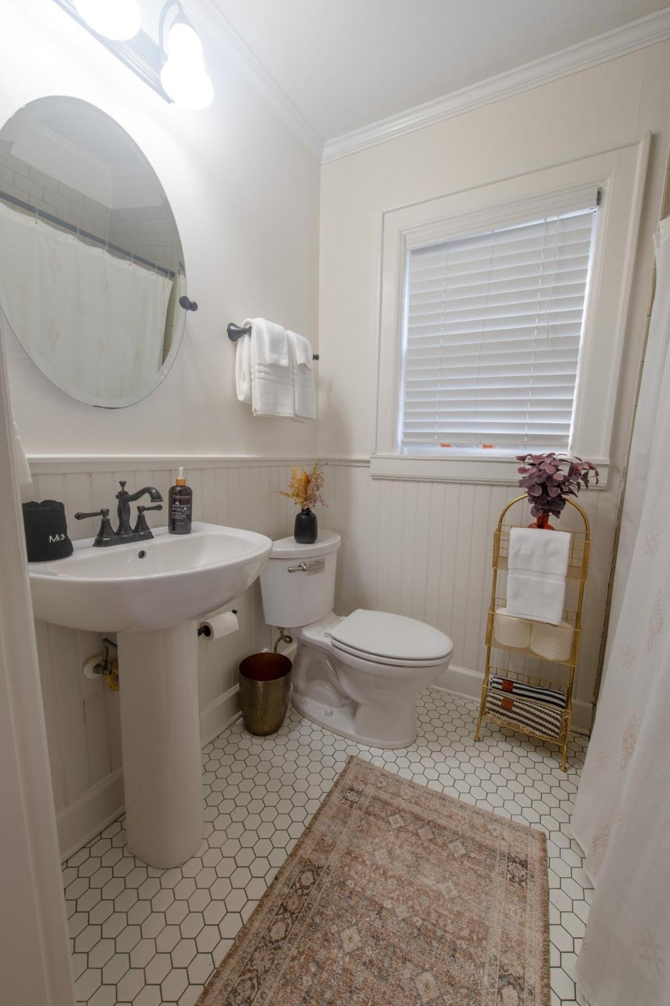 Historic Riverview Three Inn