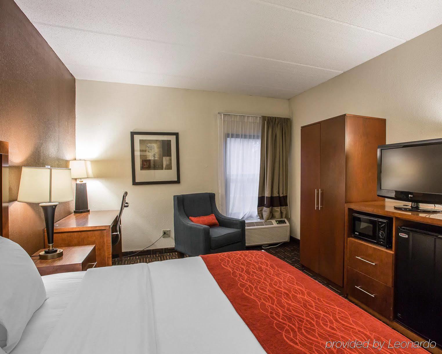 Comfort Downtown 3*