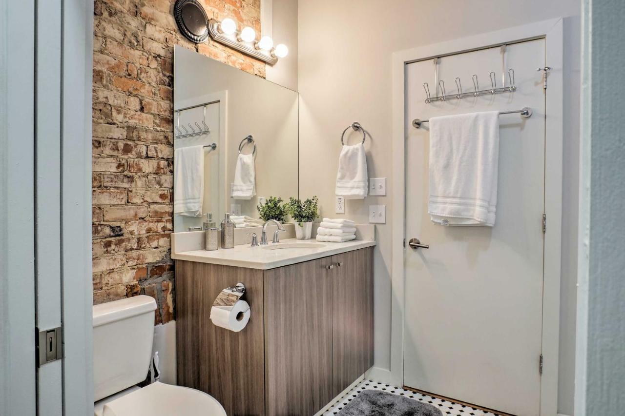 Cityscape 1 - Sleeps 7 Apartment *