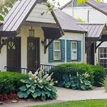 Historic Riverview Inn Five
