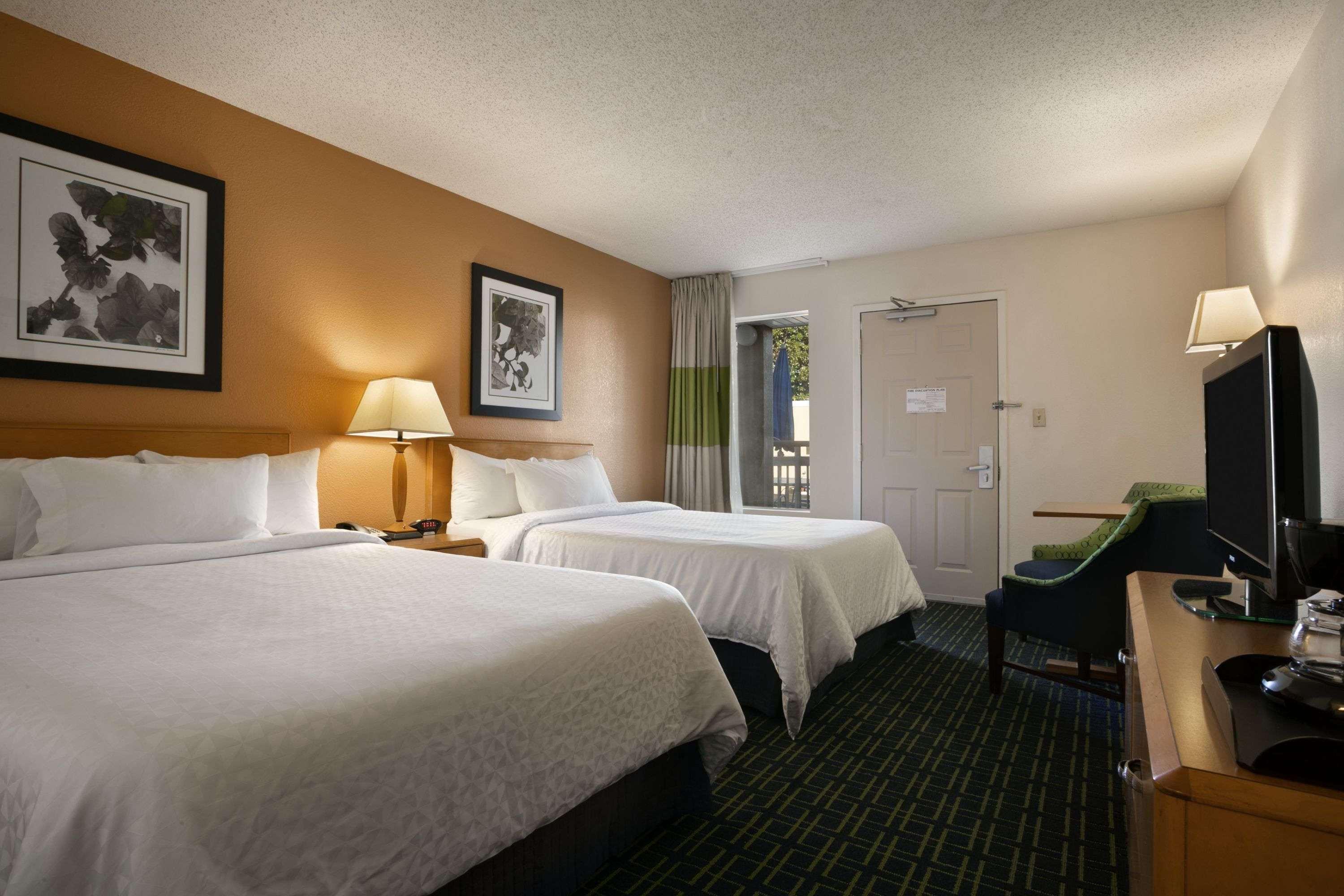 Days By Wyndham Chattanooga/hamilton Place Motel