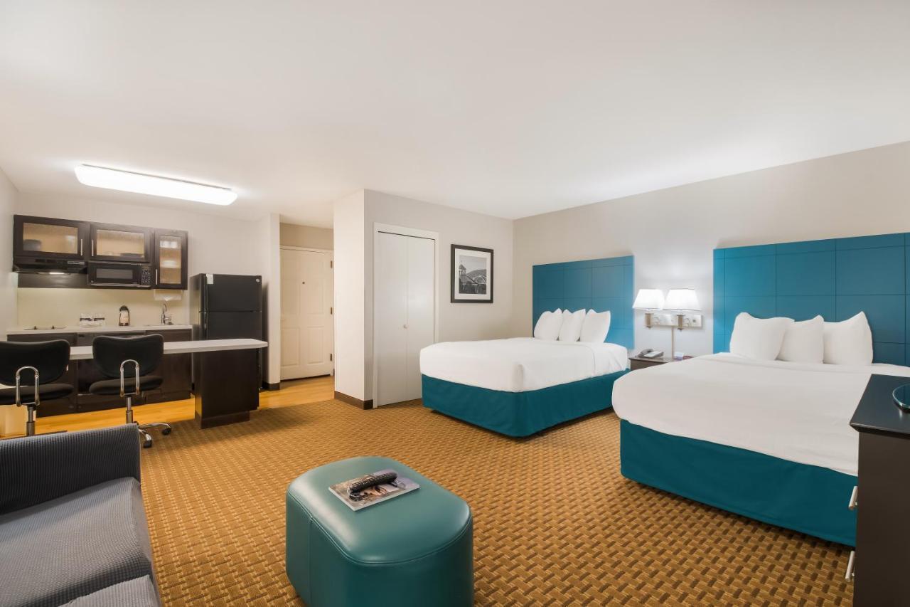 Mainstay Hamilton Place Hotel 3*