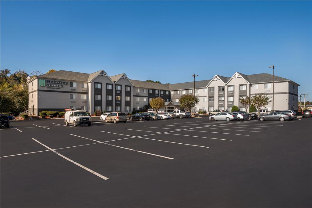 Mainstay Hamilton Place Hotel 3*